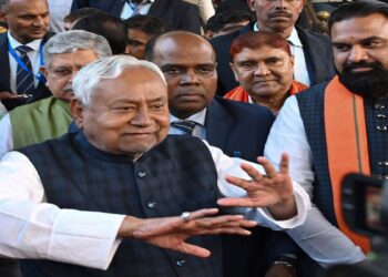 Nitish Kumar Shapath Grahan: ‘जो जीता वही सिकंदर’, नीतीश की जिद और किस्मत का नवंबर कनेक्शन, जानें