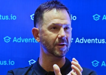 ponting shocking claim on ashes australia will win but england will give a tough fight