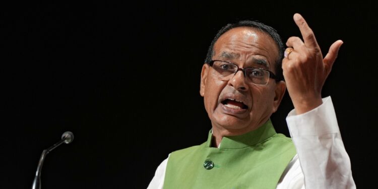 1,3,5,21, ये सगुन के पैसे नहीं, फसल नुकसान का मुआवजा! कृषि मंत्री शिवराज भी हैरान, दिए जांच के आदेश