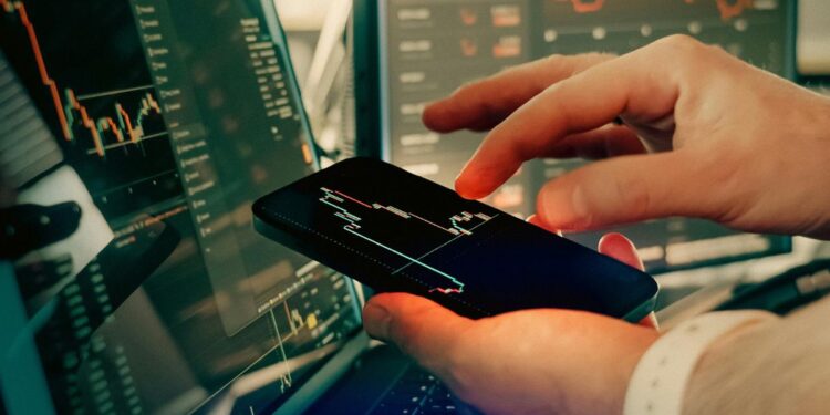 दिसंबर में बड़ा धमाका! 6923 करोड़ रुपये के शेयर हो जाएंगे फ्री; Lenskart, Groww, Orkla India जैसे दिग्गज लिस्ट में शामिल