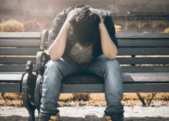 टेंट वाले डॉक्टरों से सावधान! सॉफ्टवेयर इंजीनियर ने दवा में गंवाए 48 लाख, किडनी भी हो गई खराब