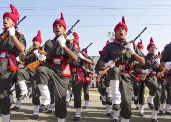 BSF कांस्टेबल भर्ती में पूर्व अग्निवीरों को मिलेगा 50 प्रतिशत कोटा, गृह मंत्रालय ने जारी की अधिसूचना