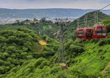 अरावली ऑर्डर पर सुप्रीम कोर्ट ने स्टे लगाया, समिति का गठन किया, 21 जनवरी को होगी अगली सुनवाई