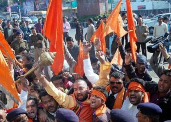 कांग्रेस नेता ने की बजरंग दल को बैन करने की मांग, कहा- ‘अपराधों में लिप्त है ये संगठन’