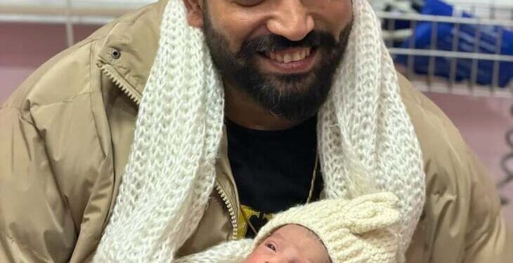 Punjabi Singer Dilpreet Dhillon Becomes Father to a Baby Boy; Shares Emotional Post on Instagram | पंजाबी सिंगर दिलप्रीत ढिल्लों पिता बने: बेटे की तस्वीर इंस्टा पर साझा की, लिखा-अब कुछ कहने को नहीं, भगवान ने अनमोल तोहफा दिया – Jalandhar News