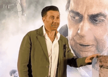 Ikkis Movie premier: son sunny deol, bobby deol to salman khan attended, rekha gets emotional | धर्मेंद्र की आखिरी फिल्म इक्कीस की स्क्रीनिंग में पहुंचे सेलेब्स: रेखा तस्वीर देख हुईं इमोशनल, बच्चन परिवार समेत सलमान खान भी हुए शामिल