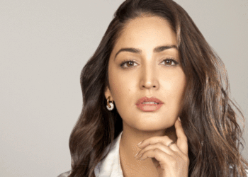 Yami lashes out at paid PR strategy for film promotion | फिल्म प्रमोशन के लिए पेड PR ट्रेंड पर भड़कीं यामी: धुरंधर के रिलीज से पहले पोस्ट लिख निकाला गुस्सा, एक्ट्रेस के सपोर्ट में आए ऋतिक रोशन