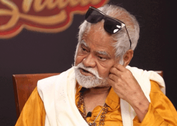 Sanjay Mishra said – forget what people will say, listen to yourself. | संजय मिश्रा बोले- लोग क्या कहेंगे छोड़ो, खुद की सुनो: जिंदगी सिर्फ मरने के इंतजार में नहीं, सेकंड चांस के लिए जीनी चाहिए