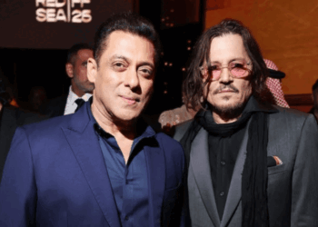 Salman Khan met Hollywood star Johnny Depp AT red sea film festival | सलमान खान ने की हॉलीवुड स्टार जॉनी डेप से मुलाकात: रेड सी फिल्म फेस्टिवल में अवॉर्ड प्रेजेंटर भी बने, आलिया भट्ट भी हुईं शामिल; देखिए तस्वीरें