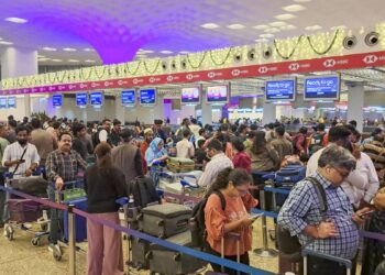 IndiGo संकट से यात्रियों को बड़ा झटका! दिल्ली से मुंबई, चेन्नई का किराया 80 हजार के पार; अन्य रूट्स का देखें हाल