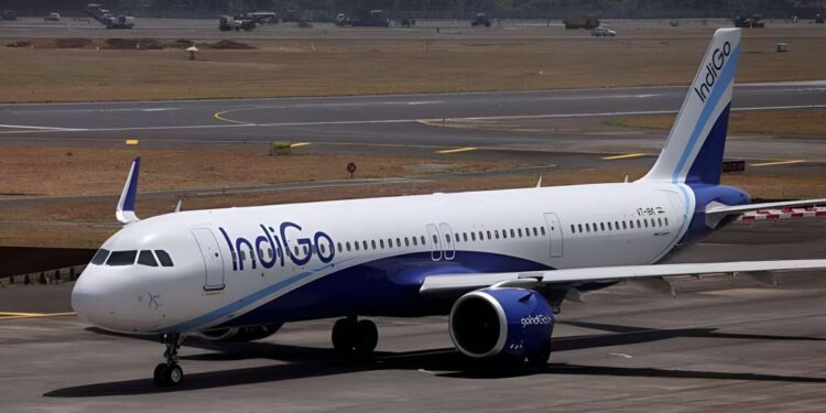 दिल्ली हवाई अड्डे पर इंडिगो का संकट! सभी घरेलू उड़ानें शुक्रवार रात तक रद्द; एयरपोर्ट अथॉरिटी ने जारी की एडवाइजरी