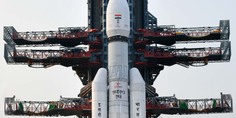 ISRO फिर रचने जा रहा इतिहास! ब्लूबर्ड ब्लॉक-2 सैटेलाइट की लॉन्चिंग आज, क्यों खास है ये मिशन? जानें
