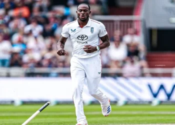 जोफ्रा आर्चर की टी20 वर्ल्ड कप में वापसी: इंग्लैंड की 15 सदस्यीय टीम का ऐलान