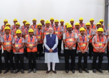 पीएम मोदी ने बताया, 2025 में क्या-क्या हुआ सुधार, आम लोगों की जिंदगी हुई आसान