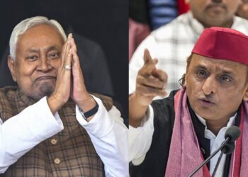 ‘नीतीश कुमार के साथ एक हेल्पर चलना चाहिए…’, हिजाब से जुड़े विवाद पर बोले अखिलेश यादव