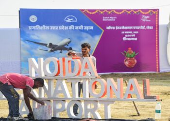 नोएडा इंटरनेशनल एयरपोर्ट से 50 शहरों के लिए चलेंगी बसें, ये राज्य भी जुड़ेंगे, यात्रियों को मिलेगी सुविधा