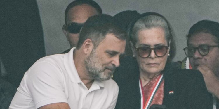 नेशनल हेराल्ड केस में राहुल-सोनिया को झटका, दिल्ली हाईकोर्ट ने जारी किया नोटिस, ED की याचिका पर कार्रवाई