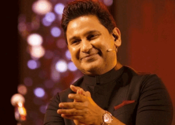 मनोज मुंतशिर ने रहमान के बयान से जताई असहमति:कहा– पिछले आठ सालों में पठान-जवान जैसी फिल्में ₹500 करोड़ क्लब में पहुंचीं