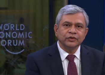 ग्लोबल इन्वेस्टर्स का अगला ठिकाना होगा भारत? अश्विनी वैष्णव ने WEF मंच से दिया Autumn Davos का संकेत