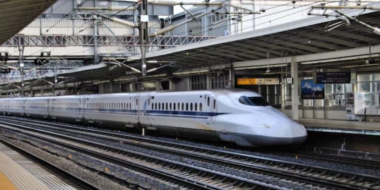 कब शुरू होगी बुलेट ट्रेन, कहां से कहां तक चलेगी, किन स्टेशनों पर रुकेगी, सारा अपडेट आ गया सामने, रेल मंत्री ने खुद बता दिया