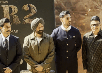 Suniel Shetty Emotional Seeing Son Ahan Shetty in Border 2