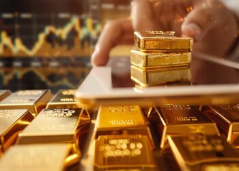 सोना और हो गया महंगा, चांदी ₹2,50,000 के पार, एमसीएक्स पर यहां पहुंच गया भाव