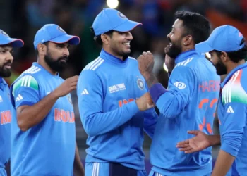 India Vs New Zealand Live Update: न्यूजीलैंड ने जीता टॉस, भारत को दिया पहले बल्लेबाजी का न्योता