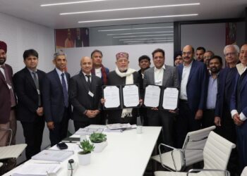 AM Green Group ने यूपी सरकार के साथ की ऐतिहासिक साझेदारी, ग्रेटर नोएडा में स्थापित होगा 1 GW कंप्यूट डेटा सेंटर