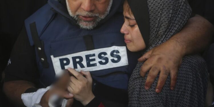 2025 में दुनिया भर में मारे गए 128 पत्रकार, सबसे ज्यादा 56 मौतें फिलीस्तीन में, जानें भारत का आंकड़ा