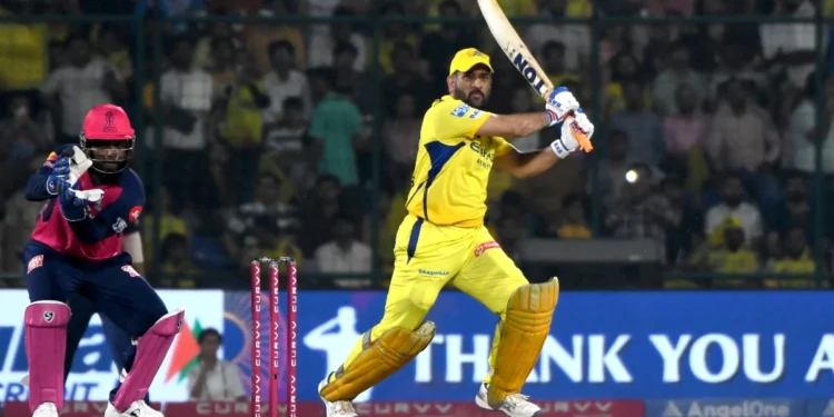 क्या IPL 2026 होगा MS Dhoni का आखिरी सीजन? CSK के 'Thala' ने रांची में शुरू किया अभ्यास