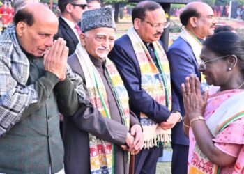 राष्ट्रपति के ‘ऐट होम’ समारोह में मेहमानों ने पूर्वोत्तर के व्यंजनों का चखा स्वाद, एरी रेशम के शॉल से हुआ स्वागत