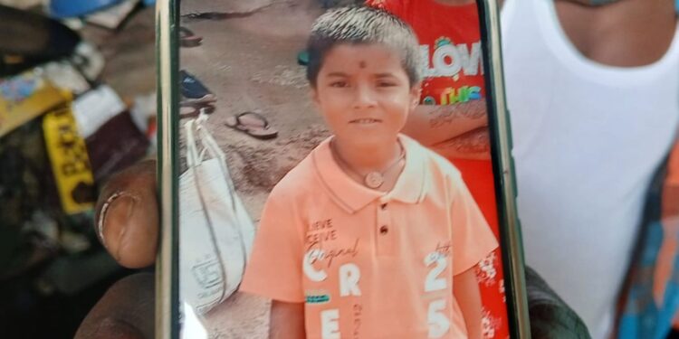 गुब्बारे ने ली मासूम की जान, फुलाते समय सांस नली में जाकर अटक गया; हुई मौत