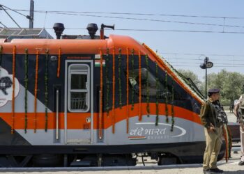 हावड़ा-गुवाहाटी वंदे भारत स्लीपर; चेक करें पूरा रूट, स्टॉपेज और टाइम टेबल