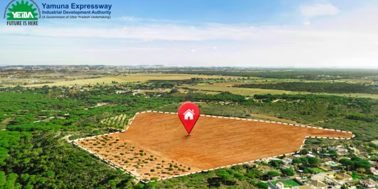YEIDA की नए साल में 973 आवासीय भूखंड लाने की योजना अटकी! जानें कहां फंसा है पेच