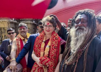 गुवाहाटी: मुख्यमंत्री हिमंत बिस्वा सरमा के बयान का प्रियंका गांधी ने दिया तीखा जवाब, बोलीं-ऐसी राजनीति कौन करता है भला