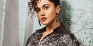 तापसी पन्नू ने खत्म किया कंगना से झगड़ा:बी-ग्रेड और सस्ती कॉपी कहा गया, अब बोलीं- मेरी तरफ से कोई लड़ाई नहीं, वो मेरी सीनियर