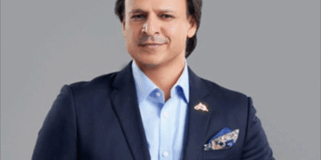 Vivek Oberois Intense Look Sparks 1000 Crore Club Buzz