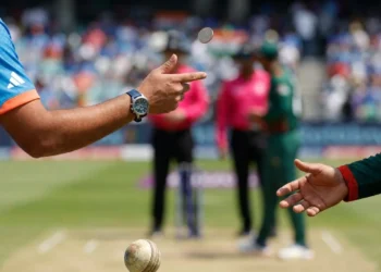 IND vs AUS 2nd ODI: कप्तान हरमनप्रीत ने जीता टॉस, ऑस्ट्रेलिया के खिलाफ पहले बैटिंग करेगी Team India