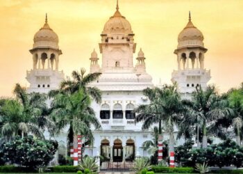 KGMU में मजार पर विवाद, नोटिस का जवाब देने के लिए 6 फरवरी की डेडलाइन, इसके बाद धवस्तीकरण शुरू होगा