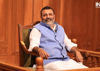 आप की अदालत: BJP सांसद निशिकांत दुबे का हाथ पकड़कर कांग्रेस नेता सोनिया गांधी ने क्या कहा था? उन्होंने खुद बताया