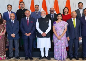 पीएम मोदी से मिले मलेशिया के टॉप उद्योगपति, भारत में अरबों डॉलर के निवेश का दिया बड़ा संकेत