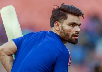 कैंसर पीड़ित पिता से मिलकर Chennai लौटे Rinku Singh, कोच ने दिया वापसी पर बड़ा Update