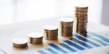 SIP से तैयार करना है ₹1 करोड़ का फंड? जानिए 25, 30 और 40 की उम्र में हर महीने कितना निवेश करना होगा