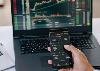 विदेशी ब्रोकर्स की झंझट खत्म! NSE IX से घर बैठे US स्टॉक्स में इन्वेस्ट कर सकेंगे भारतीय इन्वेस्टर्स