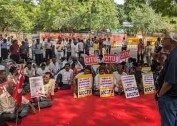 अगले हफ्ते होने जा रही है मजदूरों की हड़ताल, किसान भी होंगे शामिल, जानें क्या है वजह