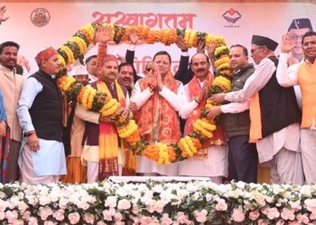 पूर्णागिरी मेले के शुभारंभ और लोहाघाट में होली मिलन समारोह में पहुंचे CM धामी, उमड़ा जनसैलाब