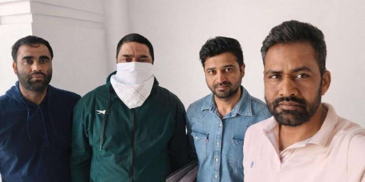 गया में चल रही थी नकली दवाओं की फैक्ट्री, दिल्ली पुलिस ने किया भंडाफोड़, मास्टरमाइंड गिरफ्तार