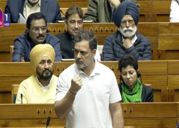 Rahul Gandhi Speech Live: लोकसभा में राहुल गांधी बोले- राजनीति में भी ग्रिप होती है, लेकिन दिखती नहीं है