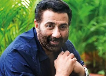 सनी देओल की नई एक्शन थ्रिलर की शूटिंग शुरू हुई:रितेश-फरहान और ए. आर. मुरुगदॉस साथ आए, ज्योतिका निभाएंगी फिल्म में अहम किरदार