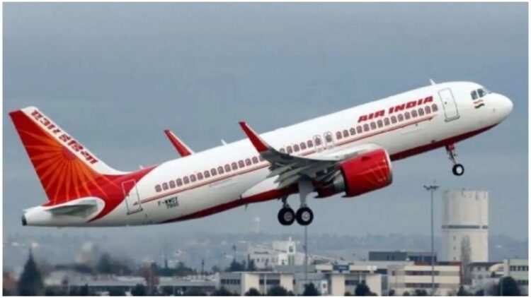 एयर इंडिया ने डोमेस्टिक-इंटरनेशनल फ्लाइट का बढ़ाया किराया, अब हवाई किराए पर दिखा युद्ध का असर